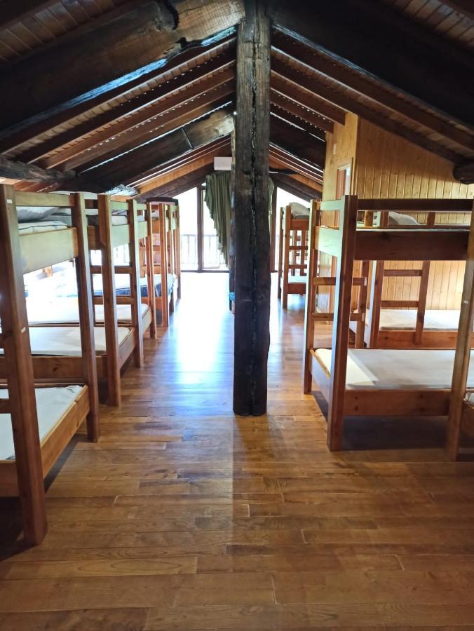 Albergue Bergando เนเกรรา ภายนอก รูปภาพ